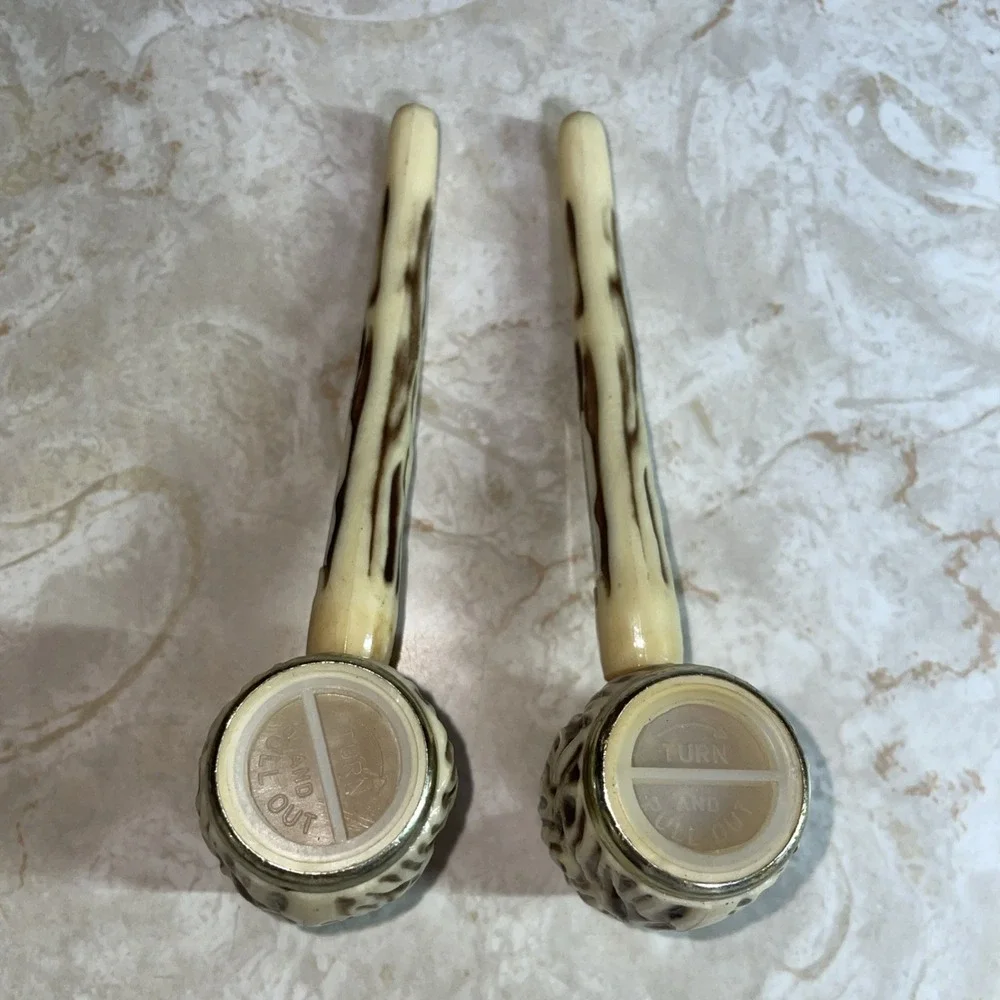 RARE! w Walnut Wood Stand Vintage Novelty Plastic Antler Salt and Pepper Shakers